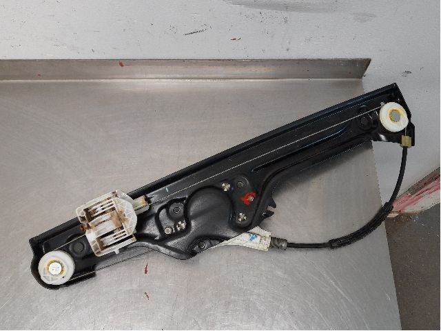 AUX USB Socket Panel for BMW 5 Series (G30) 2017 - 2025 - B65905B35073